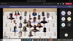 DATA-DRIVEN DECISION-MAKING FOR LEADERS; QUALITATIVE AND QUANTITATIVE APPROACH FOR PEOPLE ANALYTIC